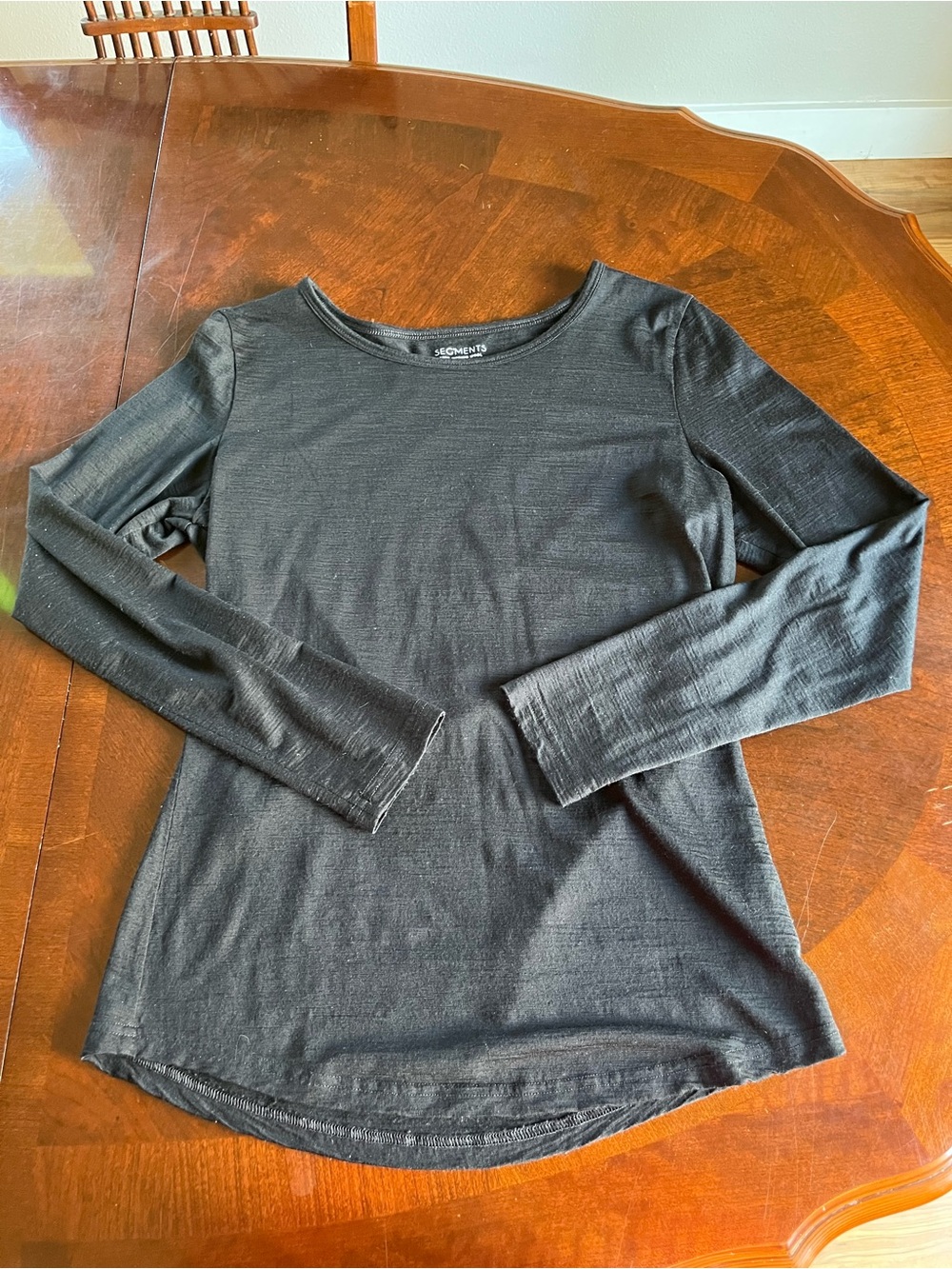 Seg'ments 100% Merino Wool Baselayer Black Lightweight Shirt Size Med